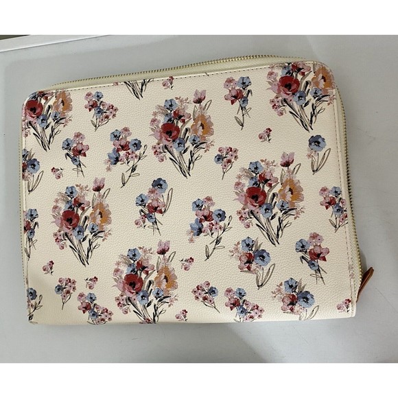 Matilda Jane On The Go Floral Tech Organizer - Picture 2 of 10